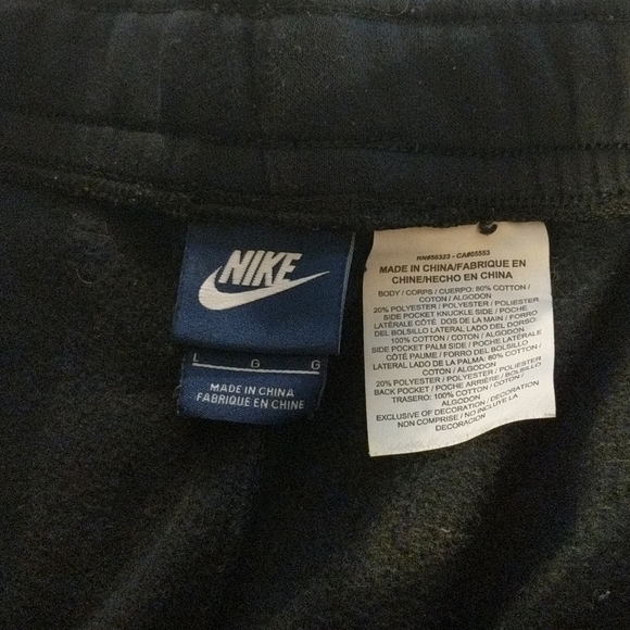 Mens Nike Fleece Varsity Shorts - LG - Picture 2 of 4